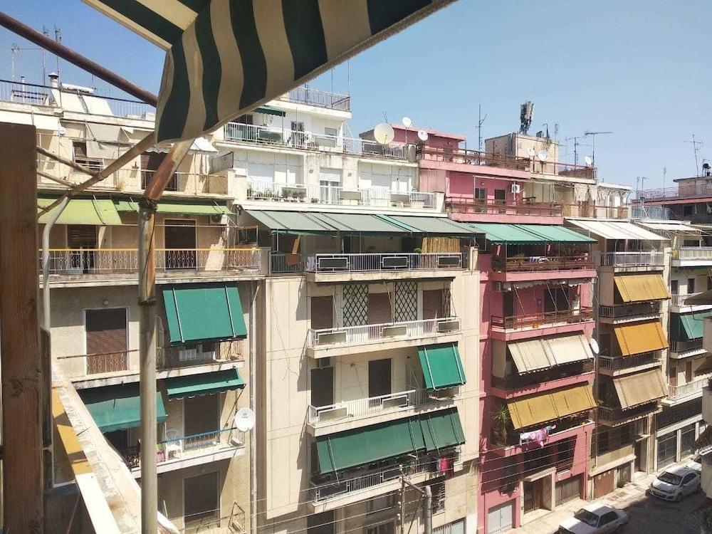 Startupper'S Pad In Real Athenian Neighbourhoodアパートメント エクステリア 写真
